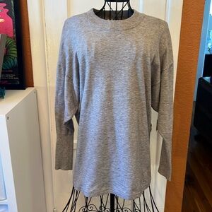 Modern Citizen Light-Weight Sweater-Sz L